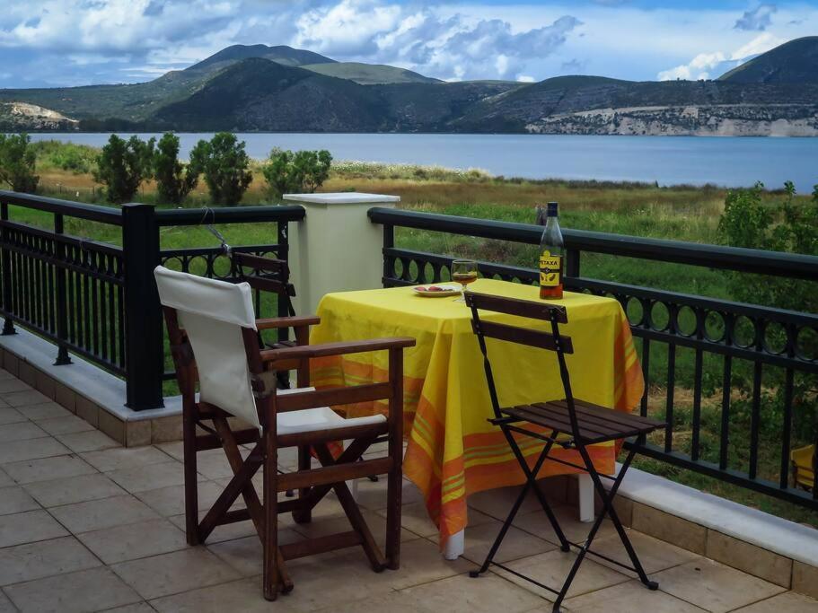 Villa Rania: Ευάερη Βίλα Με Θέα Τη Θάλασσα Ликсури Екстериор снимка