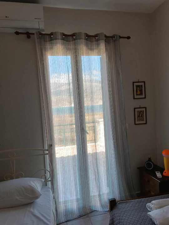 Villa Rania: Ευάερη Βίλα Με Θέα Τη Θάλασσα Ликсури Екстериор снимка