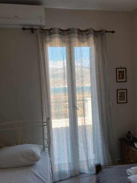 Villa Rania: Ευάερη Βίλα Με Θέα Τη Θάλασσα Ликсури Екстериор снимка